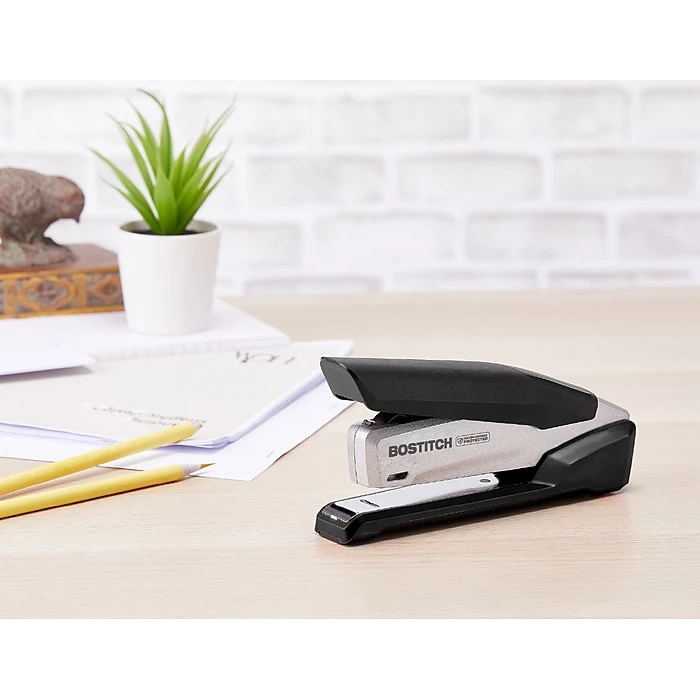 Bostitch InPower® Spring-Powered Desktop Stapler, 28-Sheets, Silver/Black (ACF1110) 9 Bostitch InPower® Spring-Powered Desktop Stapler, 28-Sheets, Silver/Black (ACF1110) - Image 7