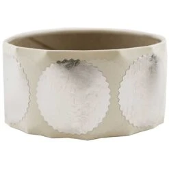 JAM Paper® Circle Round Label Wafer Seals With Serrated Edges, 1.5 Inch Diameter, Silver, 100/Pack (2263772)